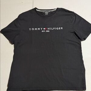 Tommy Hilfiger Black Short Sleeve Tee